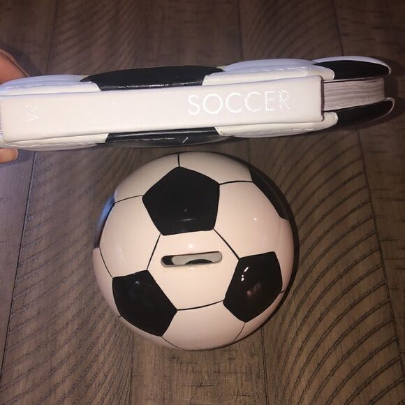 🥅 ⚽️ Soccer ⚽️ Set Vegan Leather Book with Pele Stars ⭐️ of Soccer Ball Bank 🏦 - Picture 6 of 17